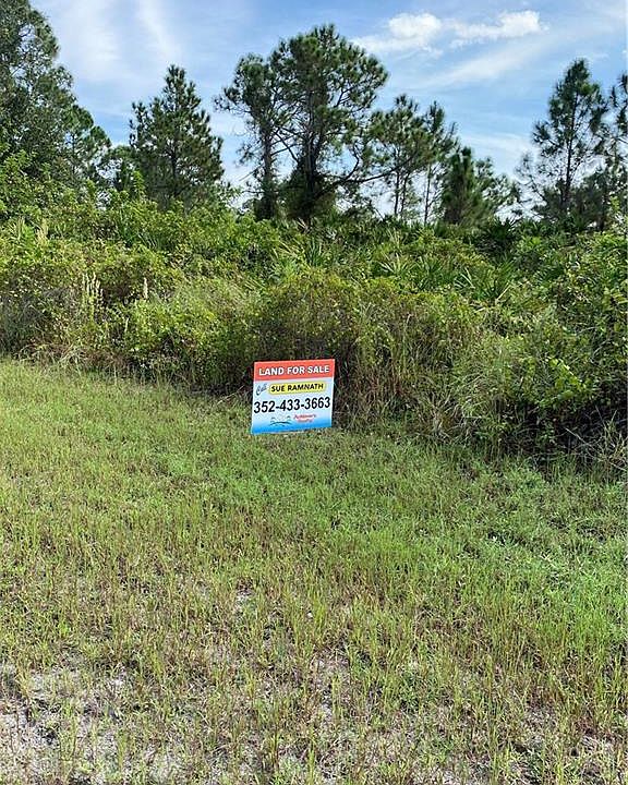 1st image of 521 Eisenhower Blvd
