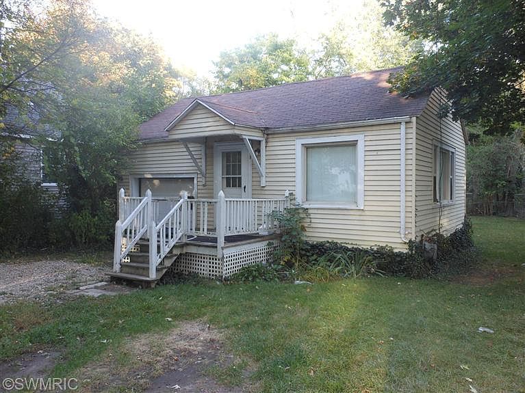 1st image of 859 Allen Dr