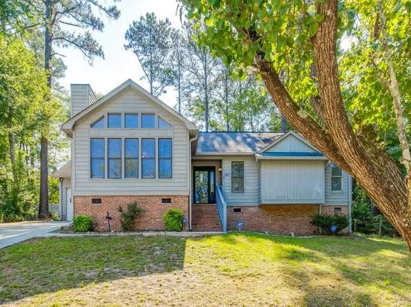 547 Pin Oak Dr, Lexington, SC 29073