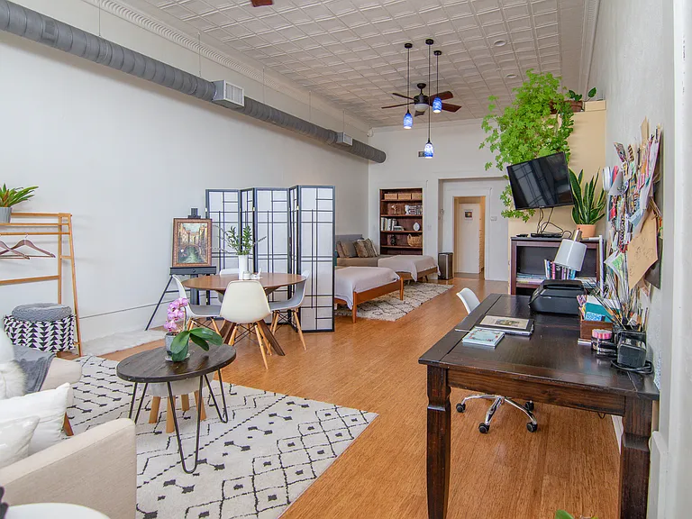 116 E Chandler St #1 — Photo 2