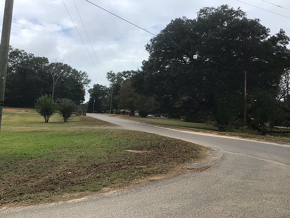 5th image of 11910 Mose Ln N