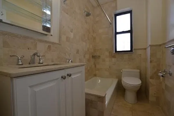 Rented by City Connections Realty | media 28