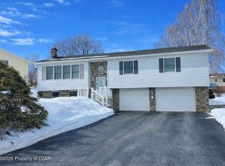 119 Applegate Ln, Drums, PA 18222