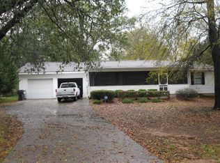 1104 Forest St, Perry, GA 31069