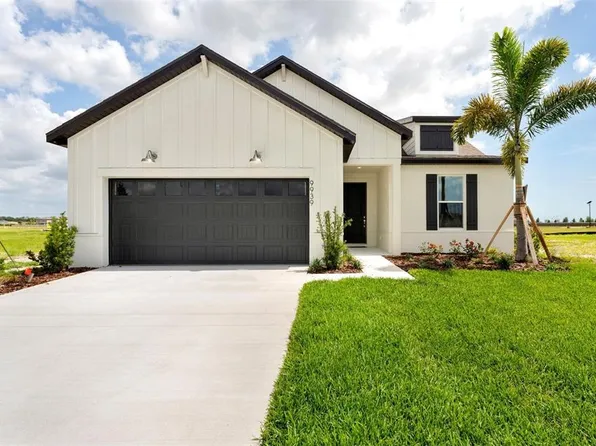 9939 Johnson Oaks Gln, Parrish, FL 34219