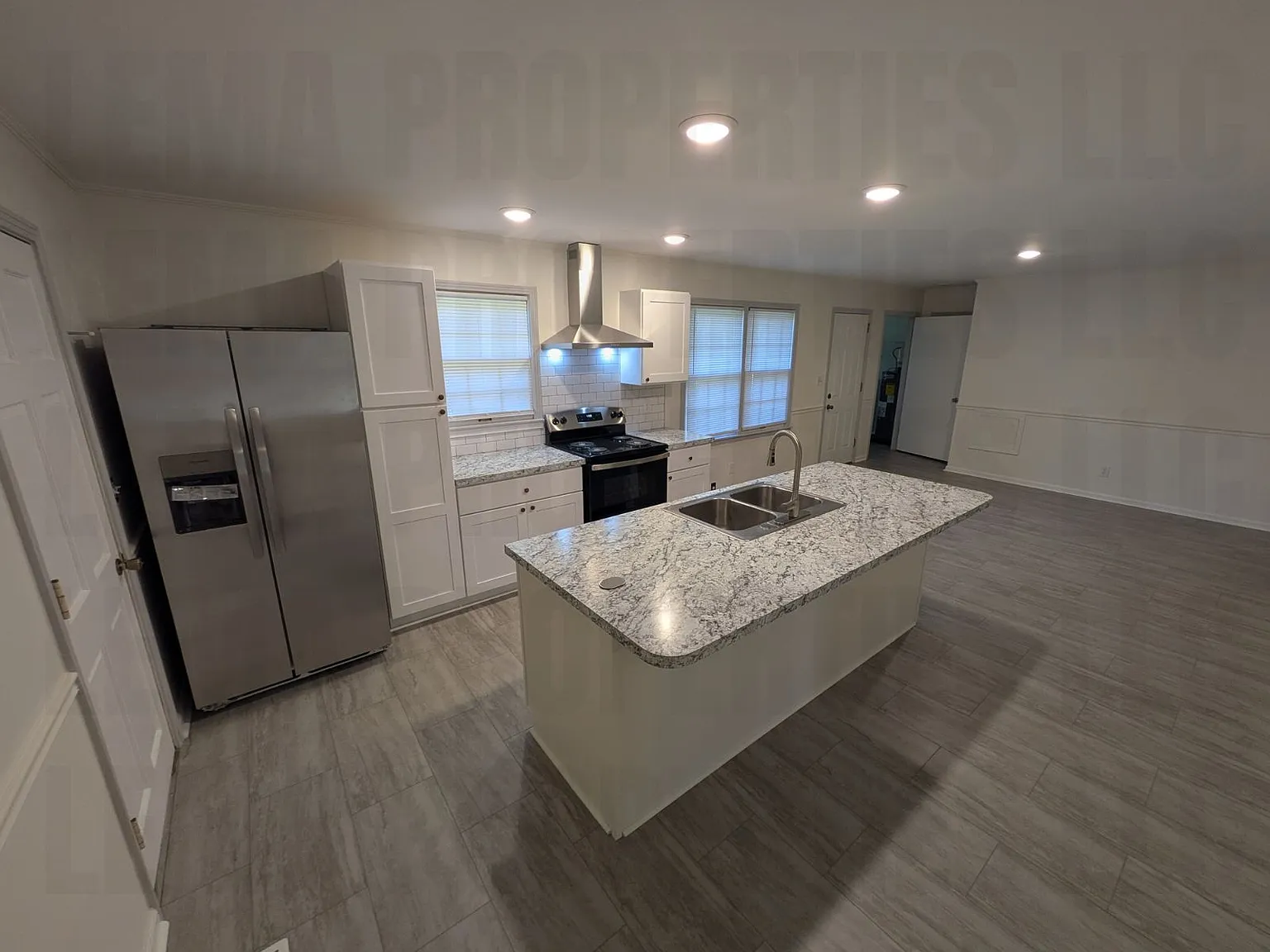 3 bed, 1337 sqft, $1,450 — Photo 2