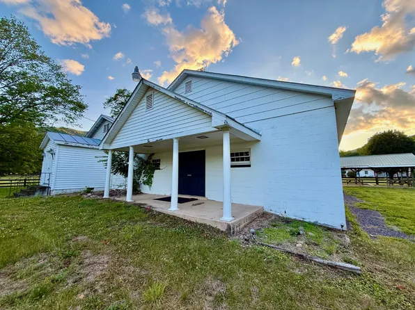 1851 Nethers Rd, Sperryville, VA 22740