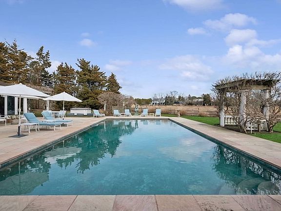 4th image of 145 Olivers Cove Ln