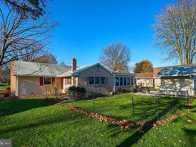 848 W Elm St Palmyra Pa 17078 Zillow