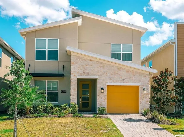 4294 Paragraph Dr, Kissimmee, FL 34746