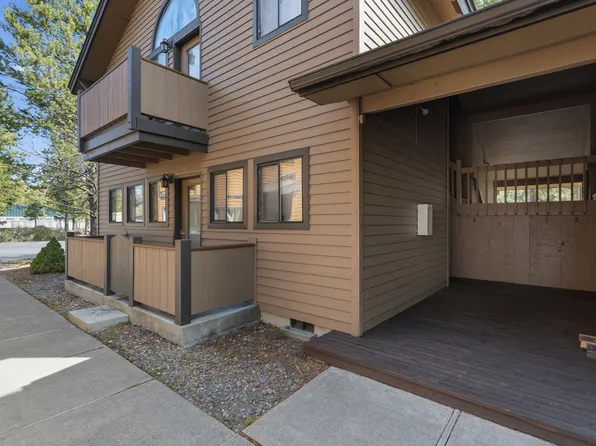 56856 Enterprise Dr #B5, Sunriver, OR 97707