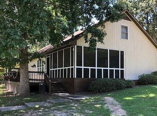 555 Stumphole Rd, Elloree, SC 29047