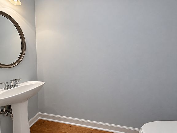 4th image of 2880 Sandtown Place Ct SW