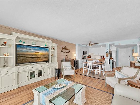 5th image of 420 64TH AVENUE #402E