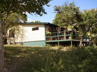 724 Harper Rd, Kerrville, TX 78028
