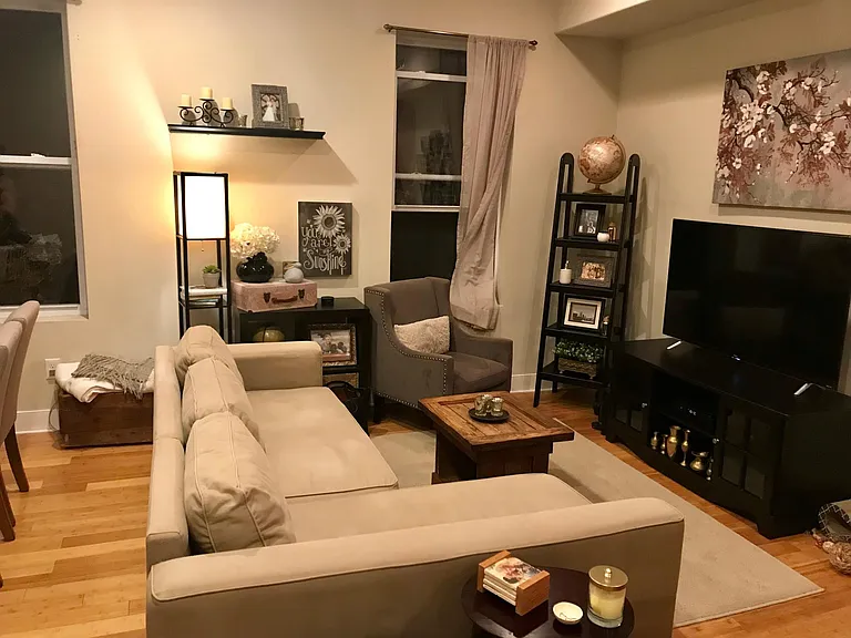 1916 W Girard Ave #2 — Photo 7