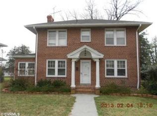 606 Powell St, Crewe, VA 23930