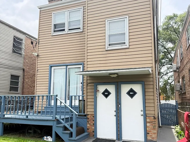 7732 W Addison St #1 — Photo 3