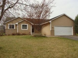 2169 Grimm Rd, Chaska, MN 55318