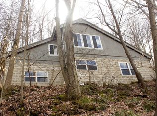 854 Powderhouse Rd, Vestal, NY 13850