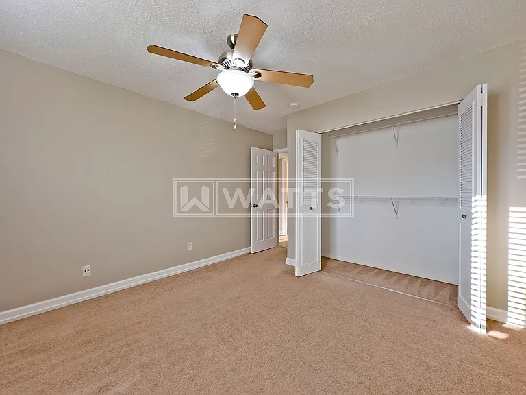1202 Woodland Vlg #1202 — Photo 10