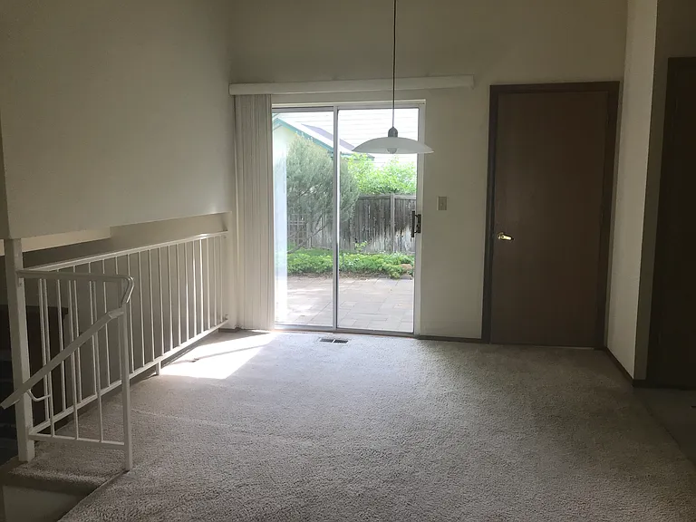 710 Gooseberry Ct — Photo 12
