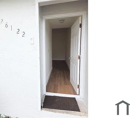 3 bed, 1200 sqft, $2,150 — Photo 3