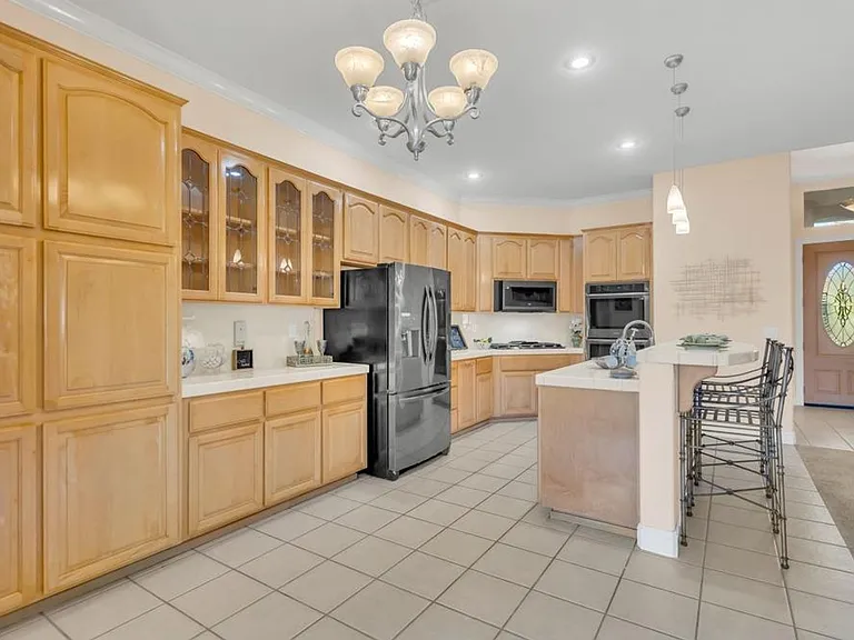 1281 Lorden Ct — Photo 13