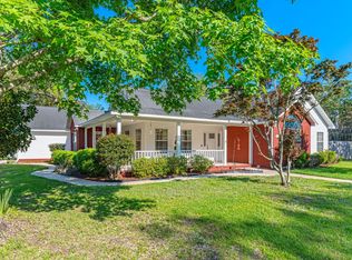 2912 Mossy Cove Ln, Navarre, FL 32566