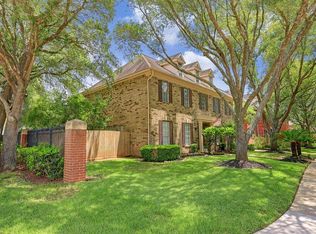 88 Bradford Cir, Sugar Land, TX 77479
