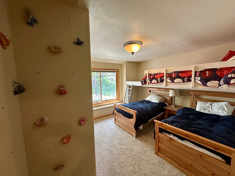 831 Mill Run Ct — Photo 5