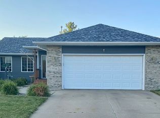 7724 W Ione St, Sioux Falls, SD 57106