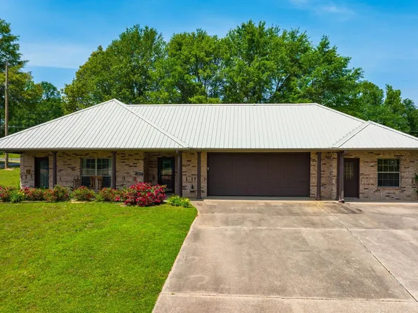 24111 Oak Hollow Ln, Gladewater, TX 75647