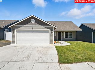 435 Cartwright Ave, Umatilla, OR 97882