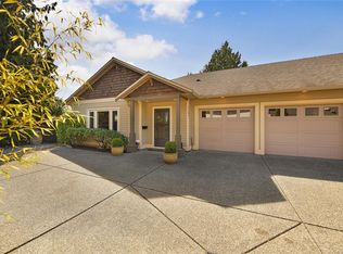 2287 Adela Pl, Sidney, BC