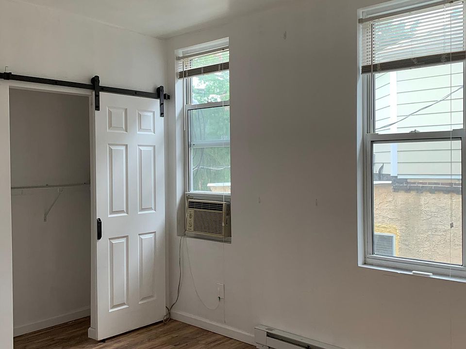 1st image of 3306 Baring St Floor 2