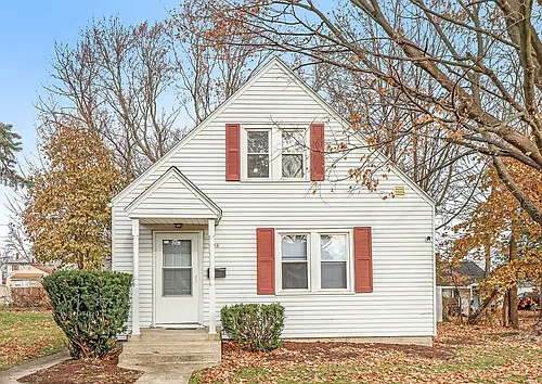 405 E Woodside St Photo 1