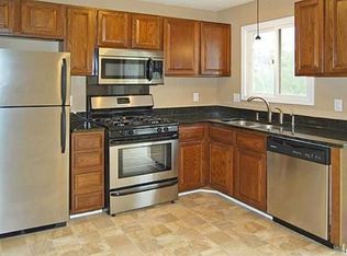 2333 Cascade Plz S, Woodbury, MN 55125