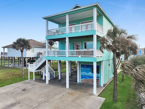 2nd image of 931 Bahama Dr