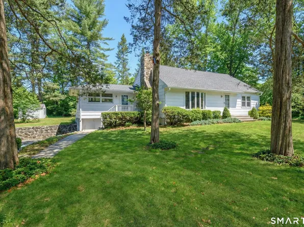 8 Gregory Drive, New Milford, CT 06776