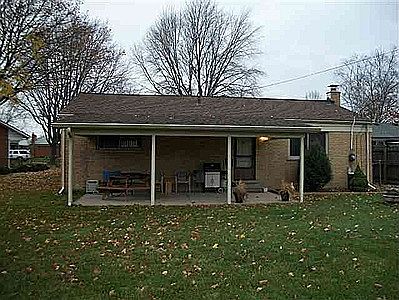 2nd image of 12070 Canterbury Dr