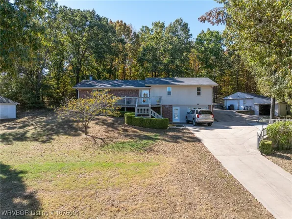 1219 Hidden Valley Way, Greenwood, AR 72936