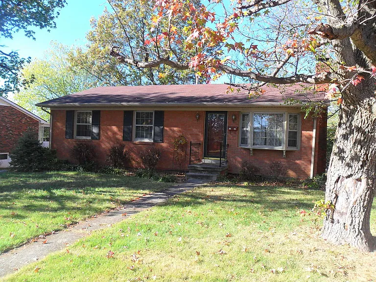 3267 Aqueduct Dr — Photo 1
