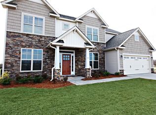 118 Foggy River Way, Jacksonville, NC 28540