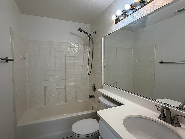 10860 Ivy Hill Dr #8 — Photo 19