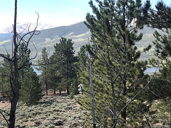 3rd image of 48 Twin Peaks Dr
