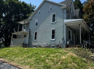 462 2nd St, Harrisburg, PA 17113