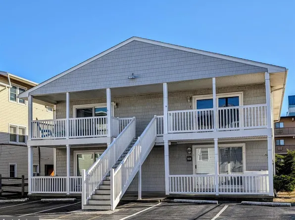 13 52nd St Unit 5, Ocean City, MD 21842