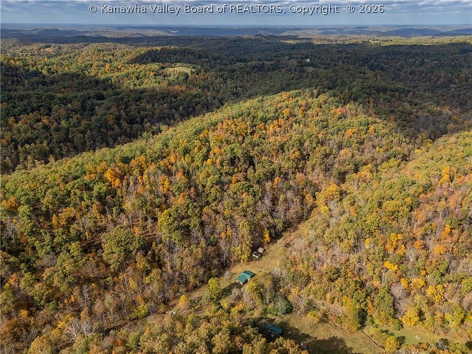 1st image of 607 Gates Line Rd