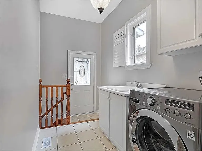 1885 Fairport Rd #1 — Photo 6